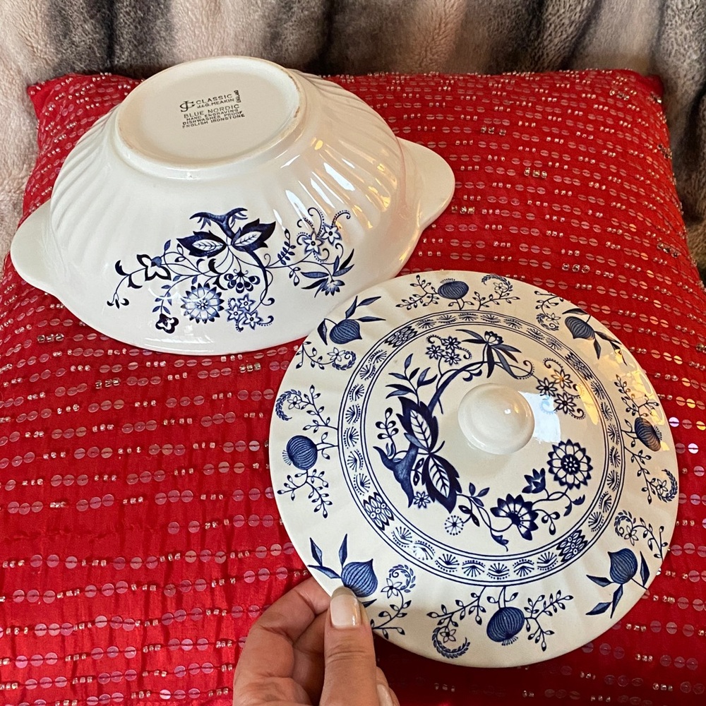 Hand Engraving Vintage English Ironstone   Large Dish & Cover New Never Used